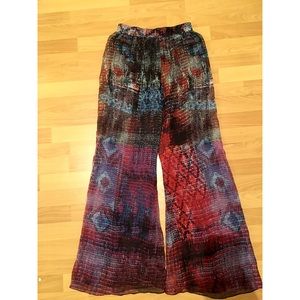 Super fun wide leg pants!